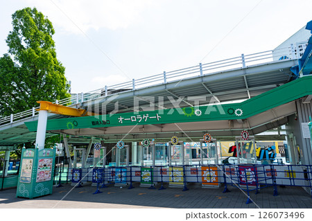 Yomiuriland Aurora Gate Spring blue sky Tama Ward, Kawasaki City, Kanagawa Prefecture 126073496