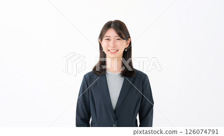 Female portrait 126074791