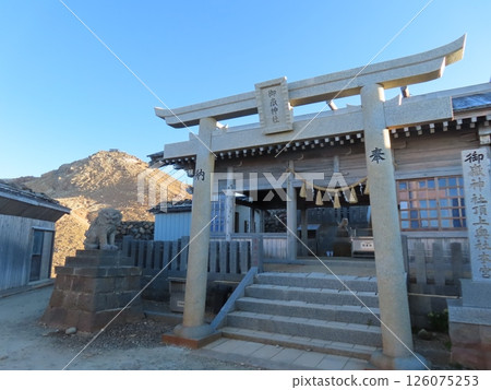 盛夏的御嶽山(大瀧山頂的神社) 盛夏的御嶽山(大瀧山頂的神社) 126075253