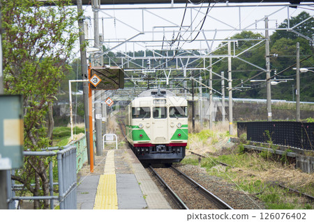 信濃鐵道的春天 信濃鐵道的春天 126076402