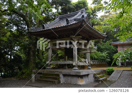 四國八十八次遍路中第24座寺廟－尖津岬寺的鐘樓 126078126