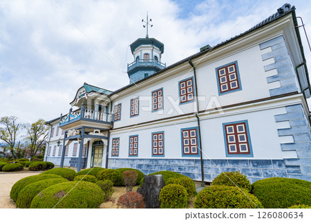 Matsumoto City, Nagano Prefecture National Treasure Former Kaichi School Building 126080634