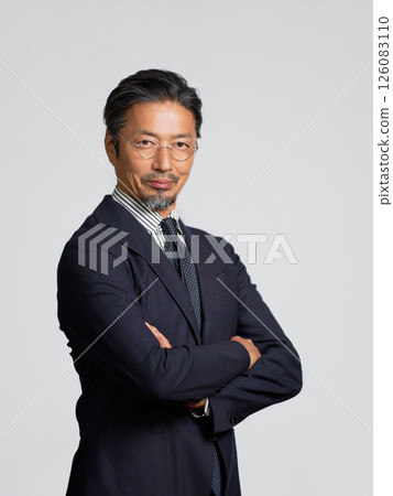 Portrait of a dignified businessman 126083110