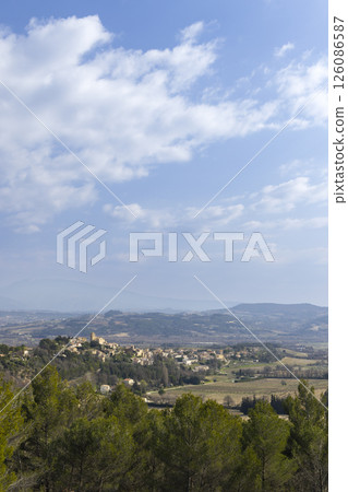 Vinsobres village dominating Cotes du Rhone vineyards in Drome, France 126086587