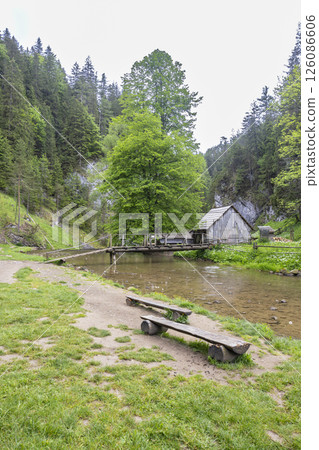 Rustic Wooden Cabin Beside Tranquil Stream in Kvacany Rustic Wooden Cabin Beside Tranquil Stream in Kvacany 126086606