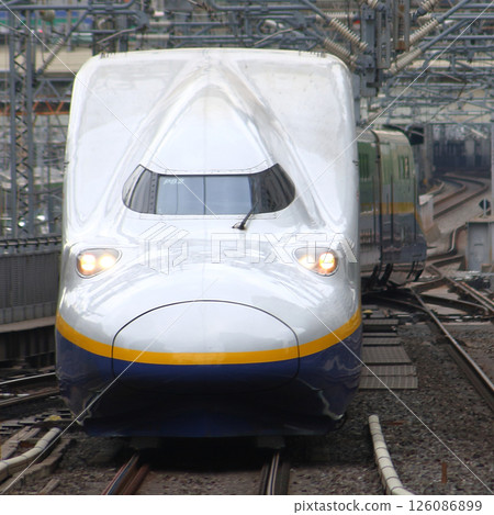 Tohoku Shinkansen/Joetsu Shinkansen E4 series (old paint) 126086899