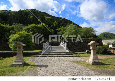 Hyogo Prefecture, Katsuoka City, Izushi Castle, Castle Climbing Bridge 126087518