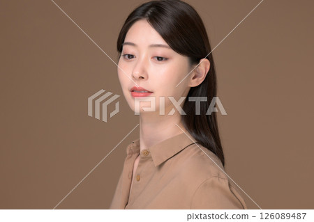 Women's beauty image 126089487