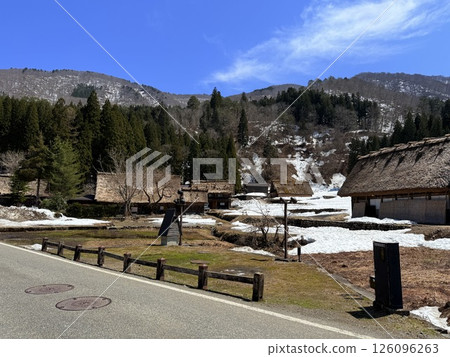 Shirakawa-go is historic village in Gifu Prefecture, famous for its gassho-zukuri farmhouses with steep thatched roofs, a UNESCO World Heritage Site. 126096263