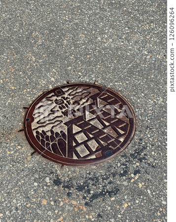 Shirakawa-go is historic village in Gifu Prefecture, famous for its gassho-zukuri farmhouses with steep thatched roofs, a UNESCO World Heritage Site. 126096264