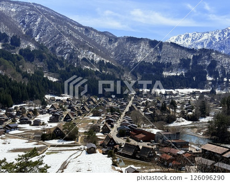 Shirakawa-go is historic village in Gifu Prefecture, famous for its gassho-zukuri farmhouses with steep thatched roofs, a UNESCO World Heritage Site. 126096290