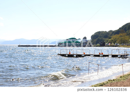 豬苗代湖, 豬苗代遊覽船, 豬苗代, 白鳥丸, 長濱, 湖畔, 龜丸, 天鵝船, 湖, 福島縣, 沖澤 豬苗代湖, 豬苗代遊覽船, 豬苗代, 白鳥丸, 長濱, 湖畔, 龜丸, 天鵝船, 湖, 福島縣, 沖澤 126102836