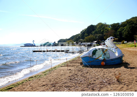 Lake Inawashiro, Inawashiro sightseeing boat, Inawashiro, Hakucho-maru, Nagahama, Lakeside, Kame-maru, Swan boat, Lake, Fukushima Prefecture, Okinazawa Lake Inawashiro, Inawashiro sightseeing boat, Inawashiro, Hakucho-maru, Nagahama, Lakeside, Kame-maru, Swan boat, Lake, Fukushima Prefecture, Okinazawa 126103050