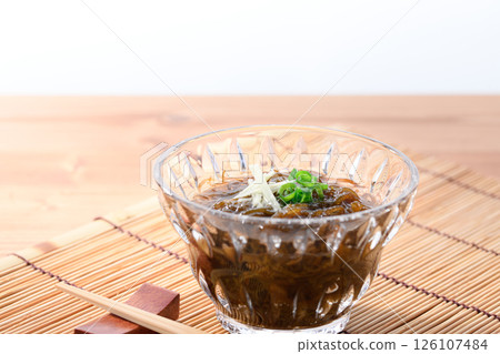 Mozuku vinegar 126107484