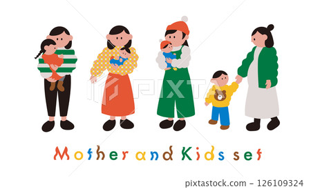 A set of mother and child enjoying going out 126109324
