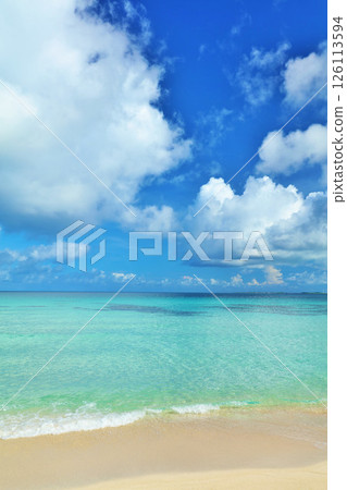 Okinawa Miyako Island Sunayama beach with blue sky and sea 126113594