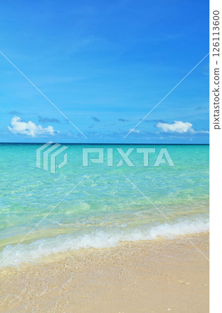 Okinawa Miyakojima blue sky and sea 126113600