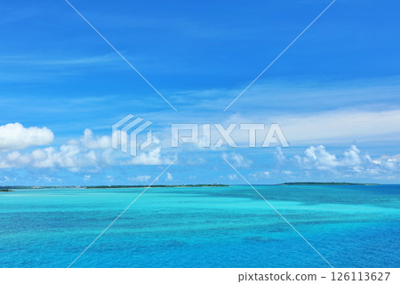 沖繩Miyakojima藍天和海 126113627