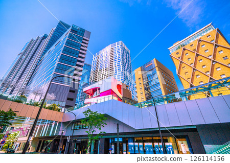 Tokyo cityscape in Japan, overlooking Shibuya Sakura Stage, Shibuya Tower, Shibuya Stream, etc. 126114156