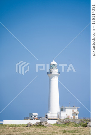 "Aomori Prefecture" The white Shiriyazaki Lighthouse, located at the edge of Honshu, Shimokita Peninsula "Aomori Prefecture" The white Shiriyazaki Lighthouse, located at the edge of Honshu, Shimokita Peninsula 126114351