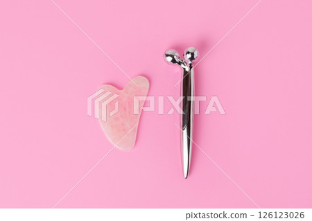 Face tools roller and quartz gua sha Face tools roller and quartz gua sha 126123026