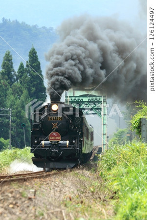 Ban'etsu West Line "SL Ban'etsu Monogatari running over Fukado Bridge" 126124497