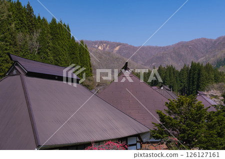 Tin Roof Aooni Village 126127161