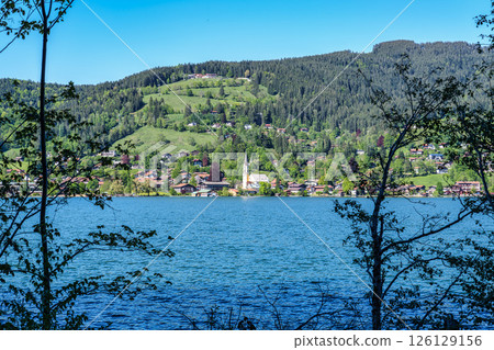 Hiking trail around Lake Schliersee in the bavarian alps at Schliersee, Upper Bavaria, Germany in Europe 126129156