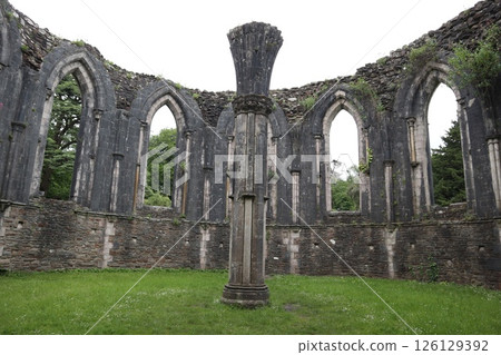 威爾斯馬格姆郊野公園的教堂 威爾斯馬格姆郊野公園的教堂 126129392