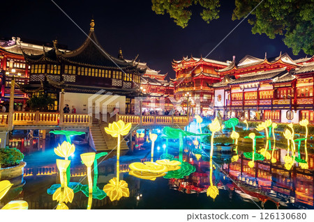 yuyuan garden and artificial lotus light up on pond at night, Shanghai yuyuan garden and artificial lotus light up on pond at night, Shanghai 126130680