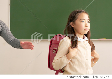 School Crime Prevention Training for Suspicious Persons Image 126131733