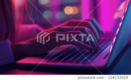 Close Close 126132029