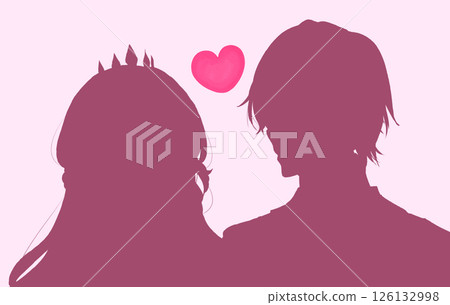 Silhouette of a prince and princess in love 126132998