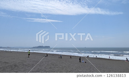 Shonan Sea and Surfers Shonan Sea and Surfers 126138813