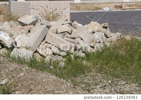 Land under development 126139361