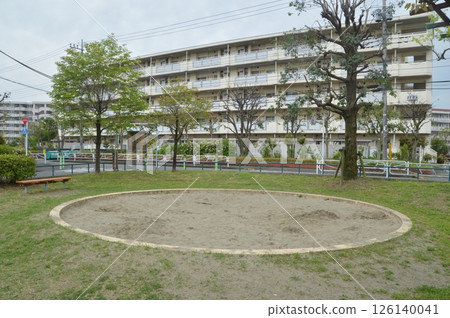 Spring in an apartment building, Hachioji City 126140041