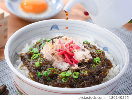 Very healthy♪ Mozuku rice bowl 126140255