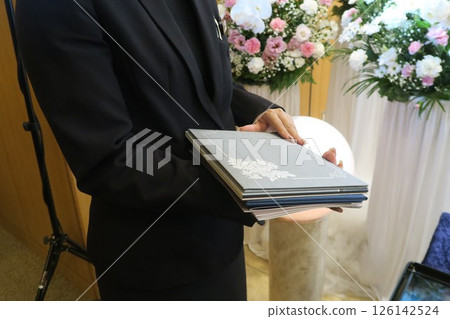 儀式小姐 儀式小姐 126142524