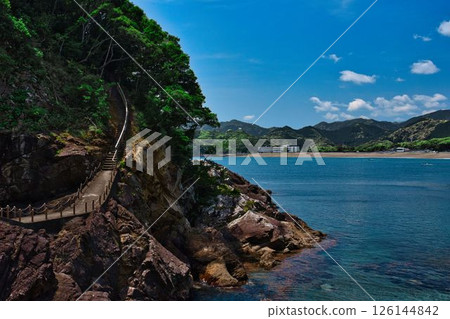 Ocean view from the Ebisu Cave promenade 126144842