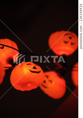 Halloween Pumplin head light smiling in the dark 1 Halloween Pumplin head light smiling in the dark 1 126148418
