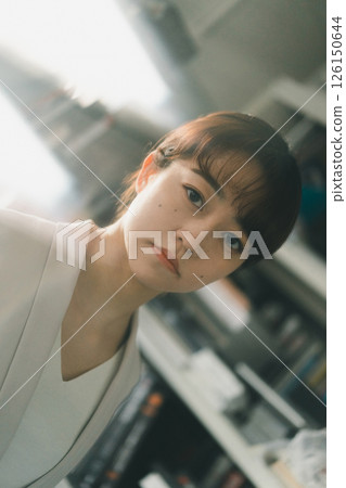 女生 女孩 女性 126150644