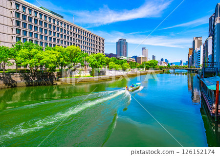 Osaka City Hall and a boat on the Tosabori River Osaka City Hall and a boat on the Tosabori River 126152174