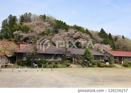 茨城縣吾吾前宇和岡小學木製校舍 126156257