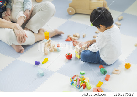 Nursery schools and male nursery teachers Nursery schools and male nursery teachers 126157528