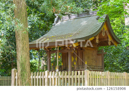Matsuo Shrine, inside the grounds of Nishinomiya Shrine 126158906