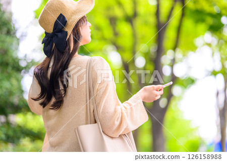 Portrait of a woman traveling 126158988