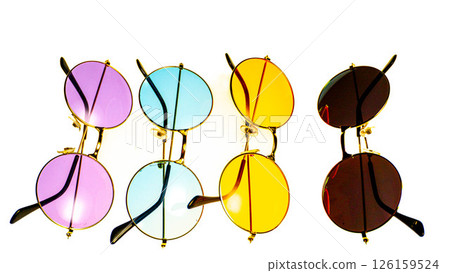 Tinted round sunglasses 126159524
