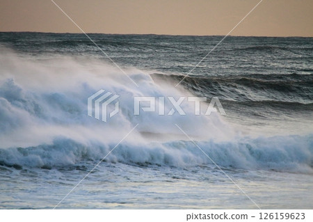 Waves crashing on Katsurahama Beach 126159623