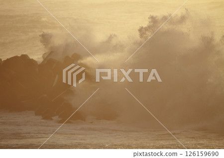Waves crashing on Katsurahama Beach Waves crashing on Katsurahama Beach 126159690