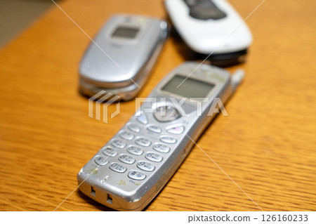 Retro PHS and old mobile phones (galakei)③ 126160233